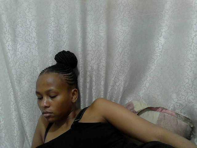 Caroldoly live webcam show