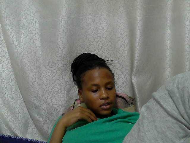 Caroldoly live cam on BongaCams
