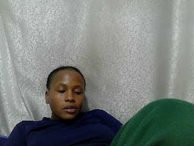 Caroldoly live cam on BongaCams