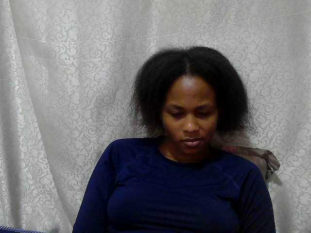 Caroldoly live cam on BongaCams