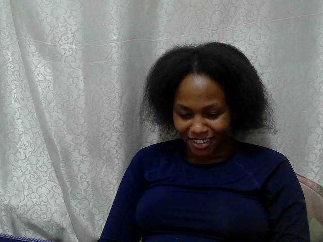 Caroldoly live cam on BongaCams