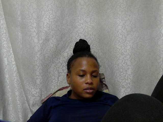 Caroldoly live cam on BongaCams
