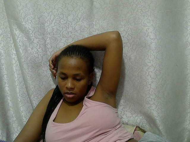Caroldoly webcam