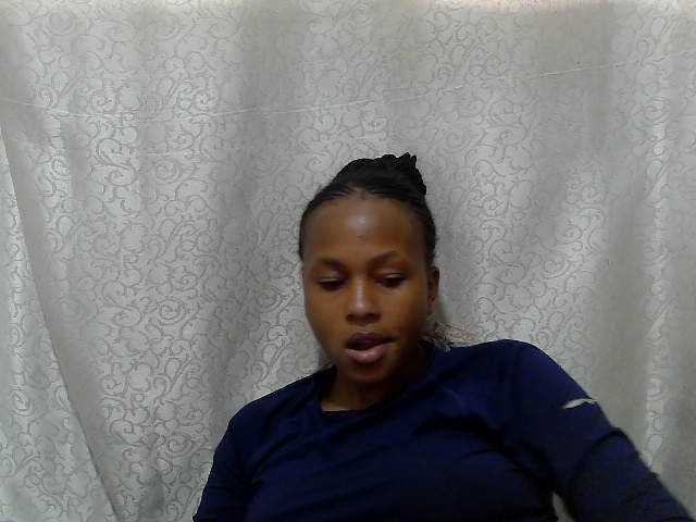 Caroldoly live cam on BongaCams