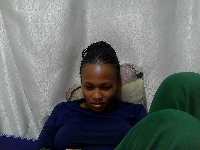 Caroldoly live cam on BongaCams