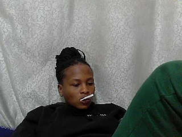 Caroldoly live cam