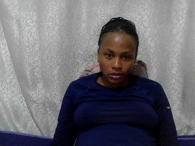 Caroldoly live cam on BongaCams