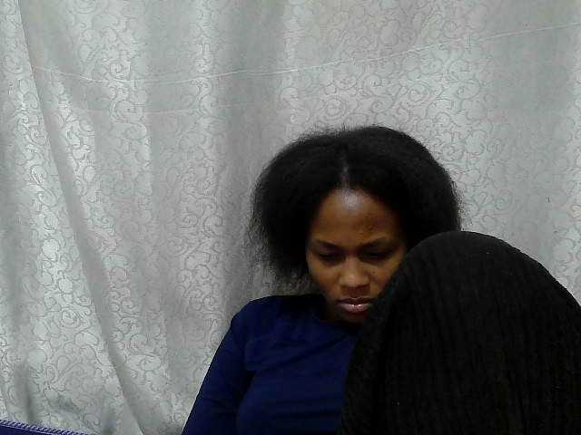 Caroldoly live cam on BongaCams