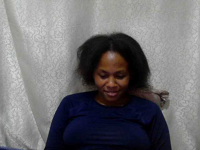 Caroldoly live cam on BongaCams