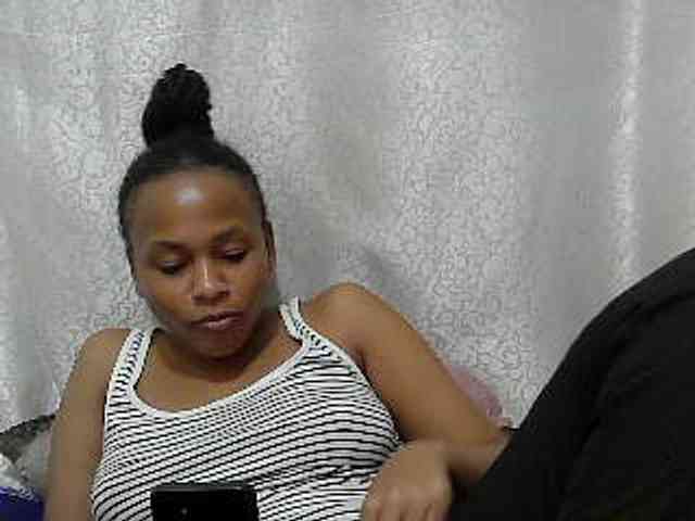 Caroldoly webcam