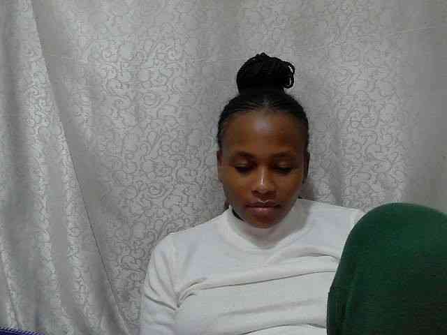 Caroldoly webcam