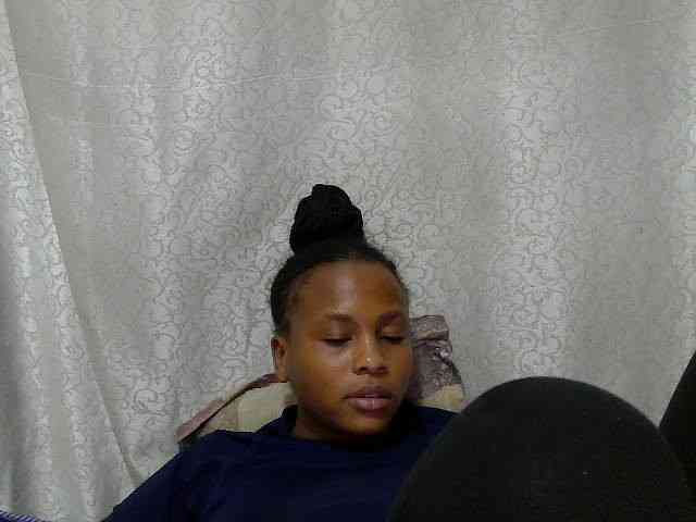 Caroldoly webcam