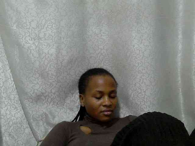 Caroldoly webcam
