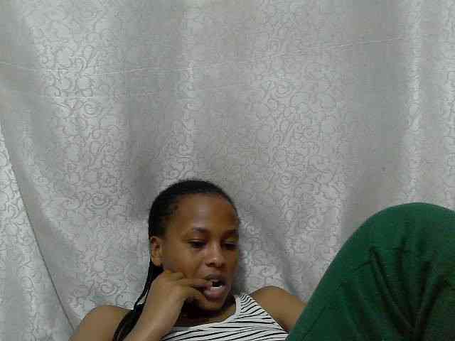 Caroldoly webcam