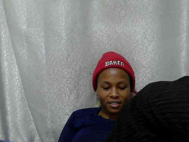 Caroldoly webcam