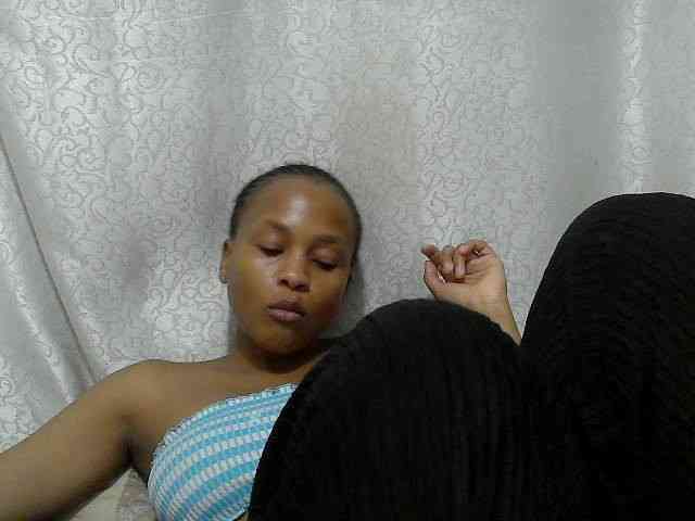 Caroldoly webcam