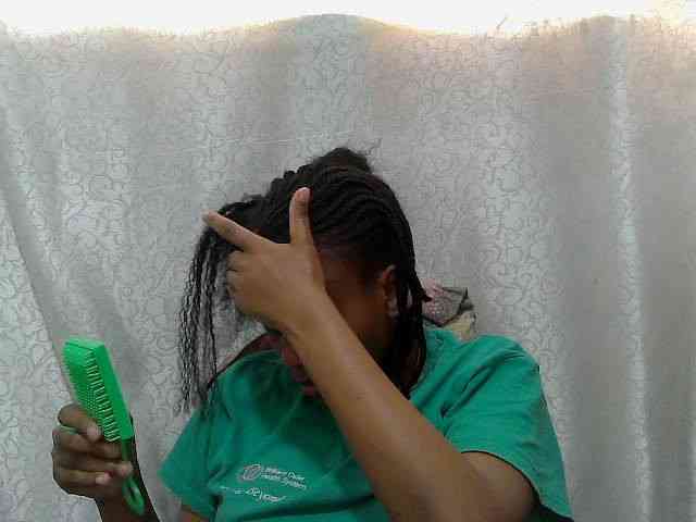 Caroldoly webcam