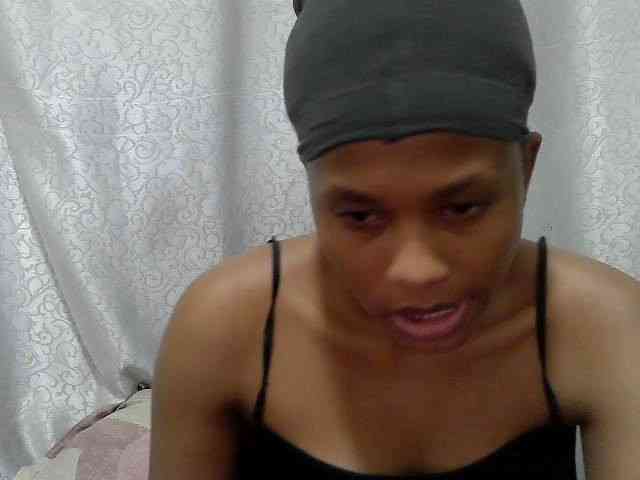 Caroldoly webcam