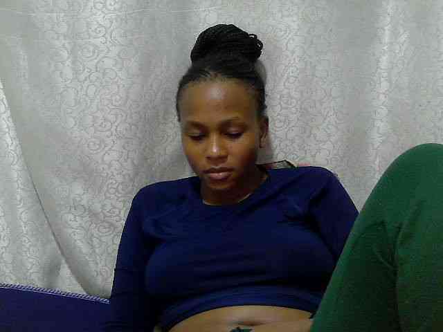 Caroldoly webcam