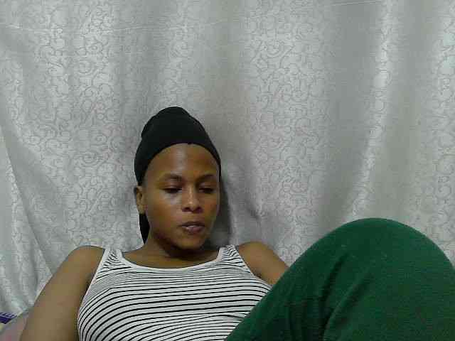 Caroldoly webcam