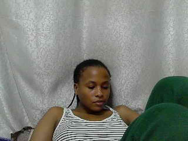 Caroldoly webcam