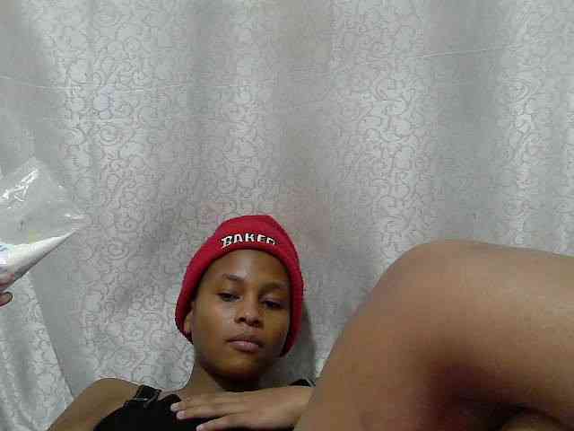 Caroldoly webcam