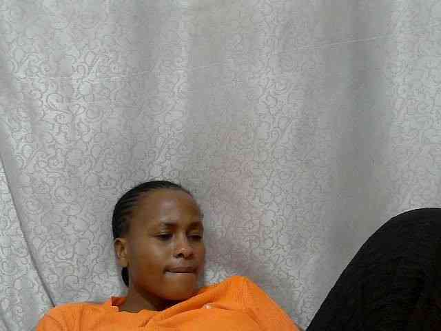 Caroldoly webcam