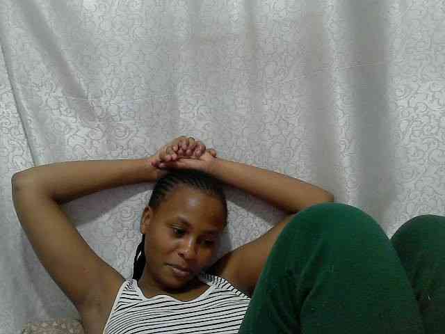 Caroldoly webcam
