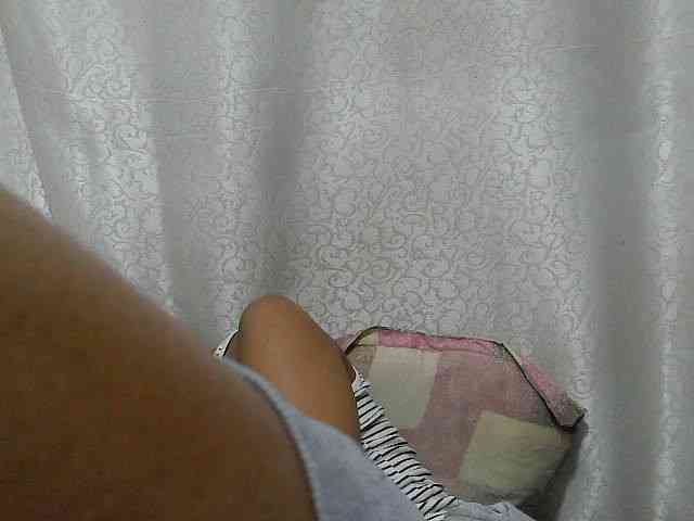 Caroldoly webcam