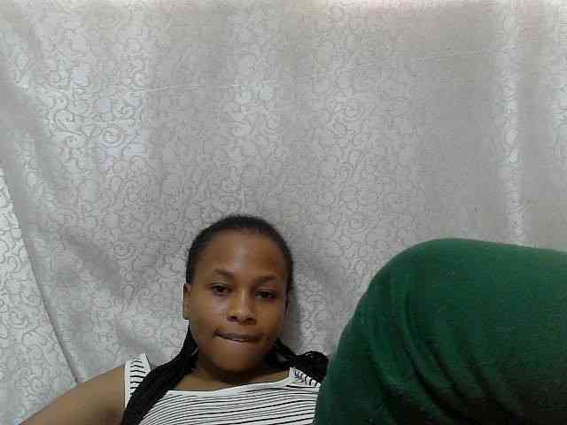 Caroldoly webcam