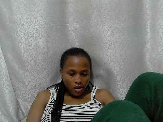 Caroldoly webcam