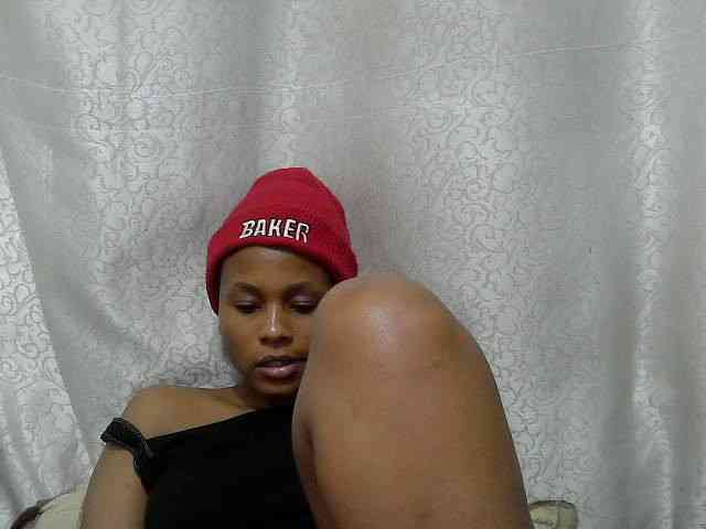 Caroldoly webcam