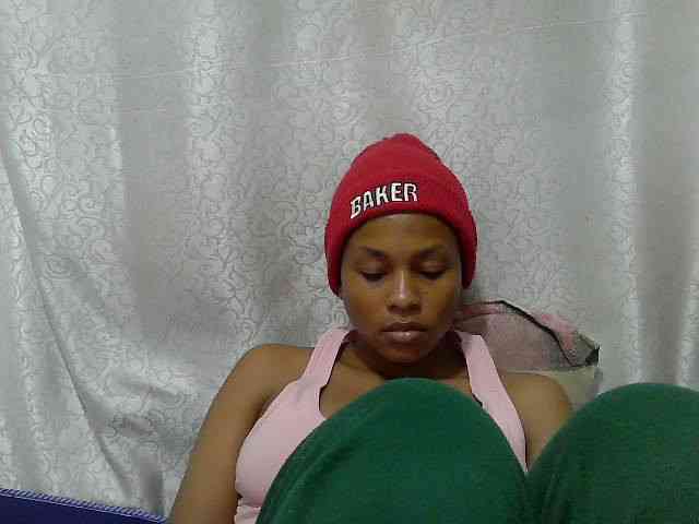 Caroldoly webcam