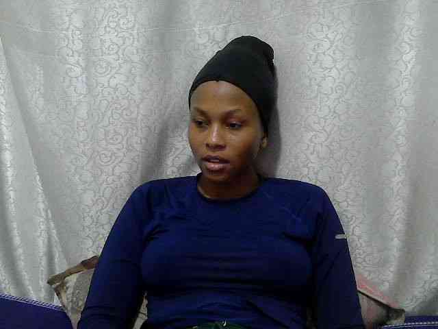 Caroldoly webcam
