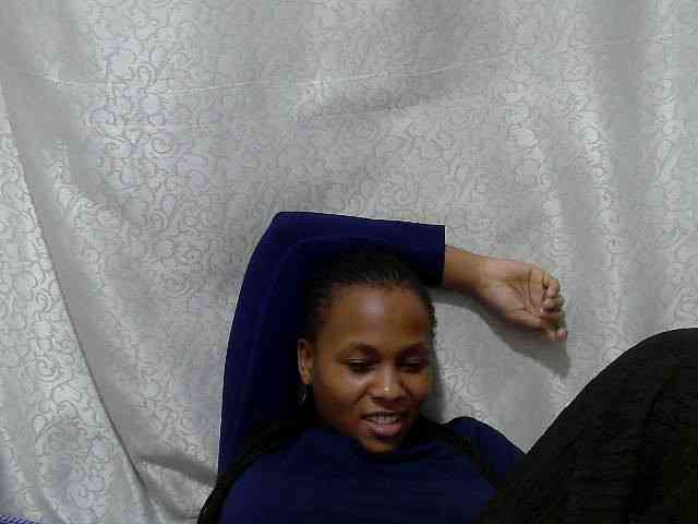 Caroldoly webcam