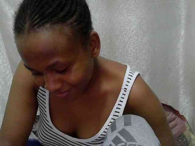 Caroldoly webcam