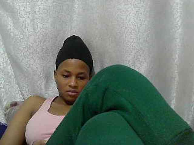 Caroldoly webcam