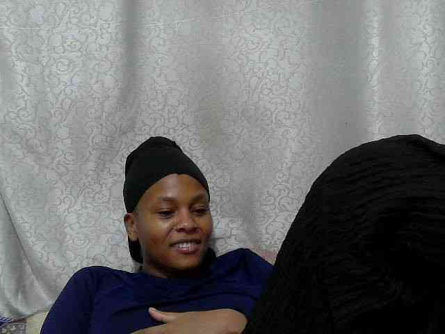 Caroldoly webcam