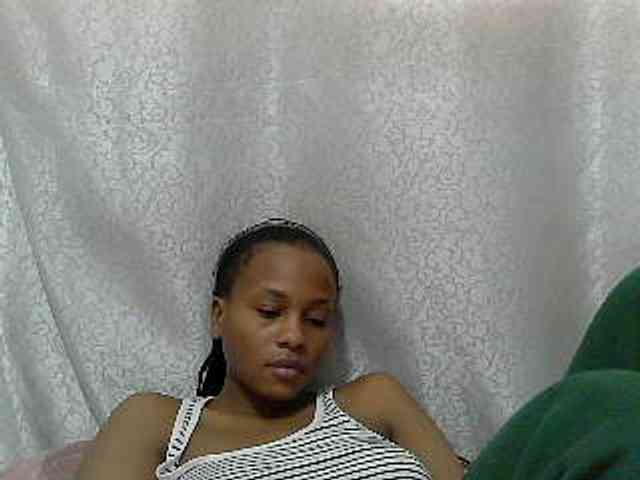 Caroldoly webcam
