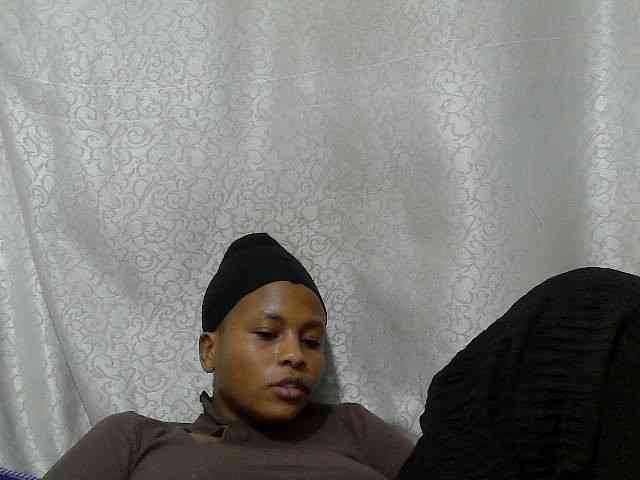 Caroldoly webcam