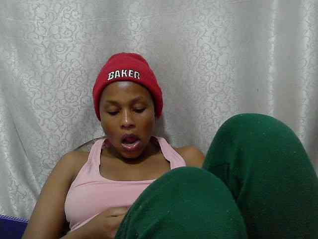Caroldoly webcam