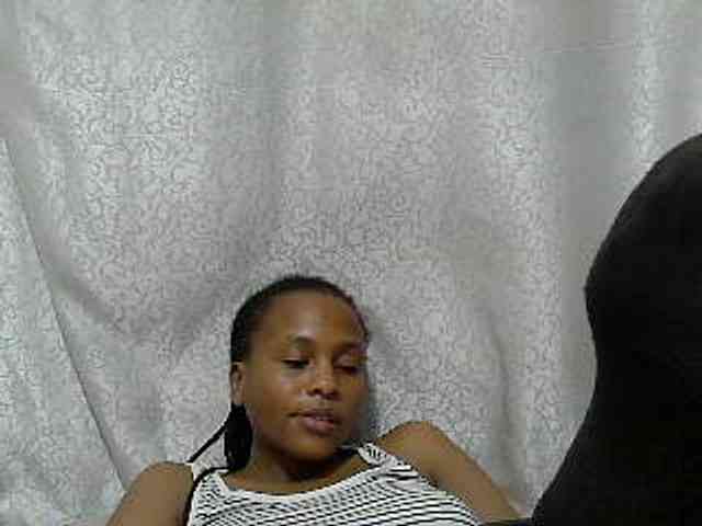 Caroldoly webcam