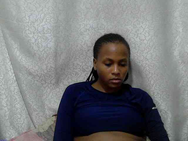 Caroldoly webcam