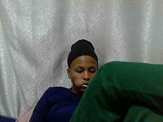 Caroldoly webcam