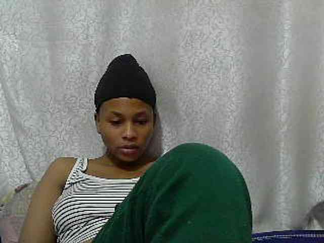 Caroldoly webcam