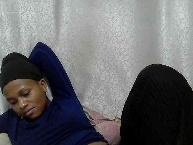 Caroldoly webcam