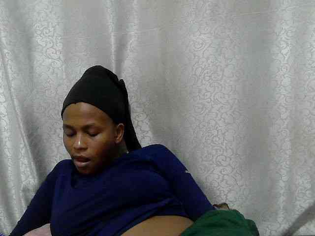Caroldoly webcam