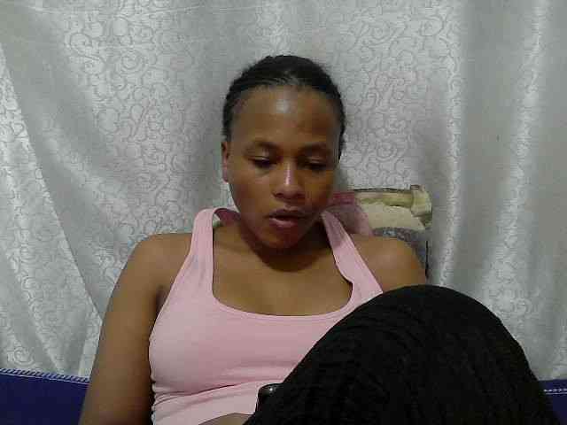 Caroldoly webcam