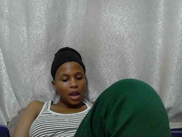 Caroldoly webcam