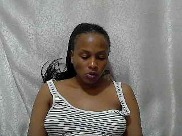 Caroldoly webcam